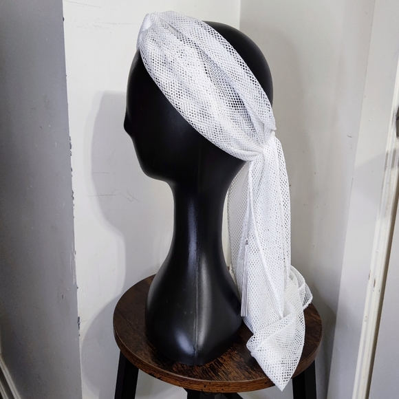 White Mesh Turban - Picture 4 of 12